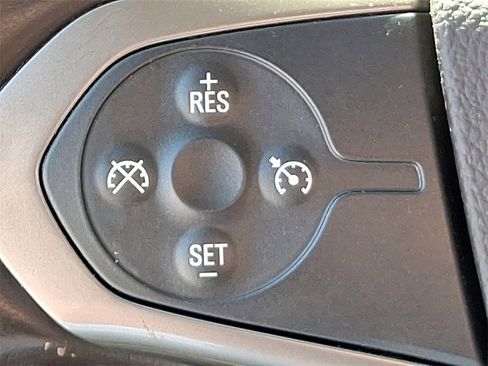 Used 2016 Chevrolet Silverado 1500 High Country image 21