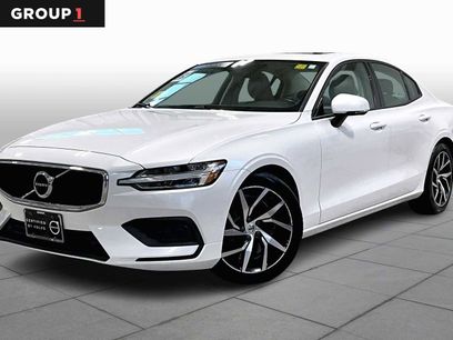 Used 2019 Volvo S60 T6 Momentum