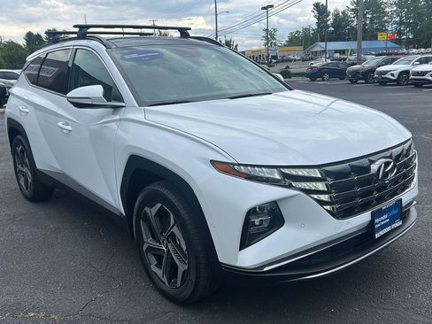 Certified 2024 Hyundai Tucson Limited AWD/4WD image 11