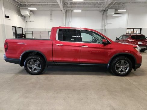 Used 2023 Honda Ridgeline RTL-E image 2