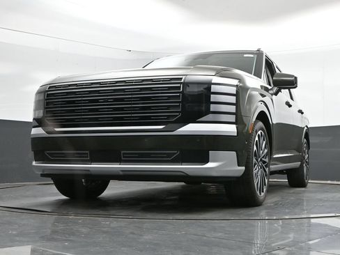 Certified 2026 Hyundai Palisade Calligraphy AWD/4WD image 46