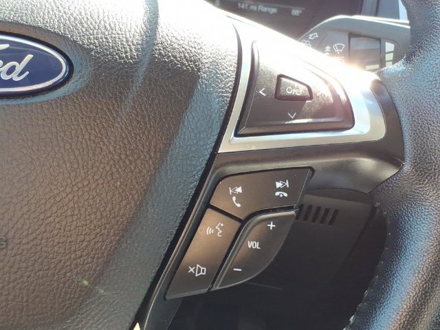 Used 2023 Ford Edge SEL AWD/4WD image 28