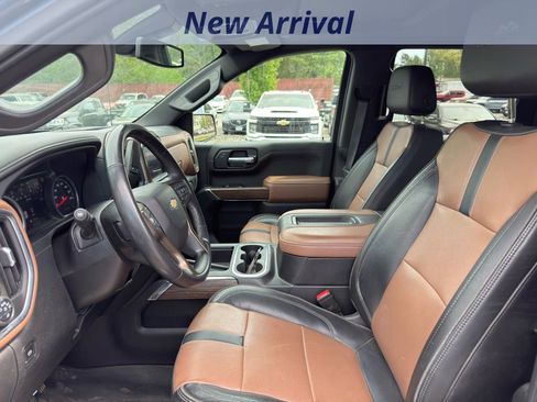 Used 2021 Chevrolet Silverado 1500 High Country image 7