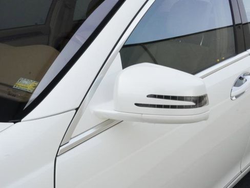 Used 2011 Mercedes-Benz S 550 S550 4-MATIC image 14