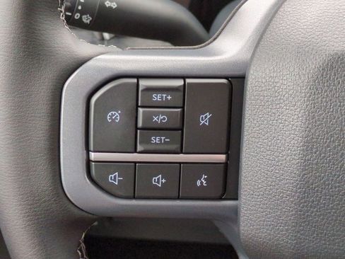 New 2026 Ford F250 Lariat w/ FX4 Off-Road Package image 25