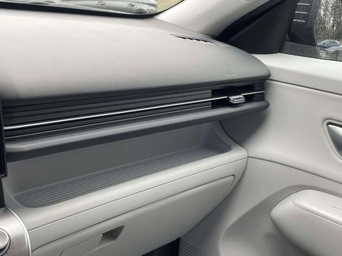 New 2026 Hyundai Kona SEL Premium FWD image 29