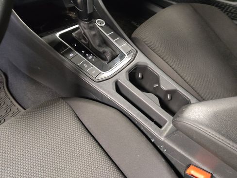 Used 2021 Volkswagen Jetta S FWD image 26