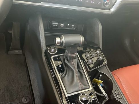 Used 2023 Kia Sportage SX FWD image 17