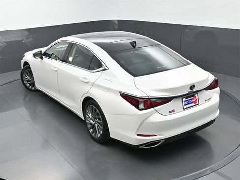 Used 2020 Lexus ES 350 Luxury image 35