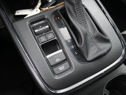 Used 2023 Honda CR-V LX image 15