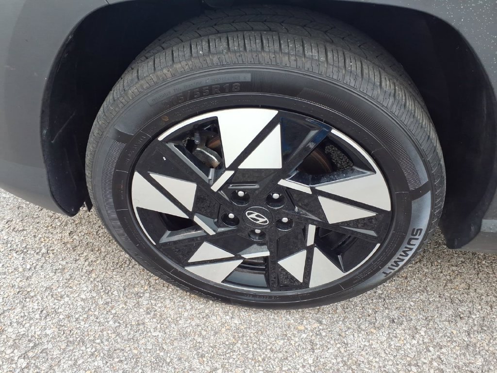 Used 2025 Hyundai Kona SEL FWD image 9