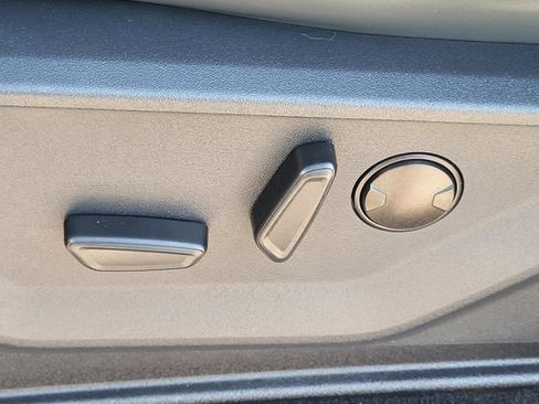 Used 2025 Ford Expedition Max Active RWD image 18