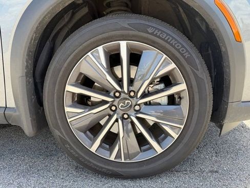 Certified 2026 INFINITI QX60 Luxe w/ Cargo Package AWD/4WD image 23