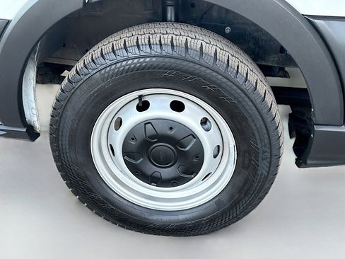 Used 2023 Ford Transit 250 Low Roof image 28