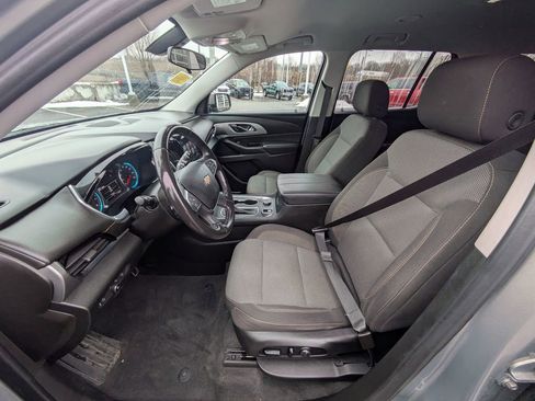 Certified 2019 Chevrolet Traverse LT image 10