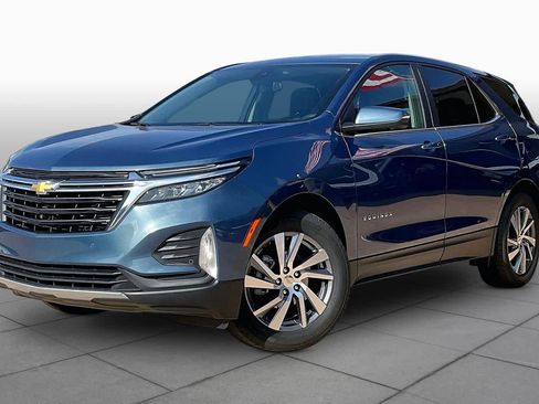 Used 2024 Chevrolet Equinox LT FWD image 3