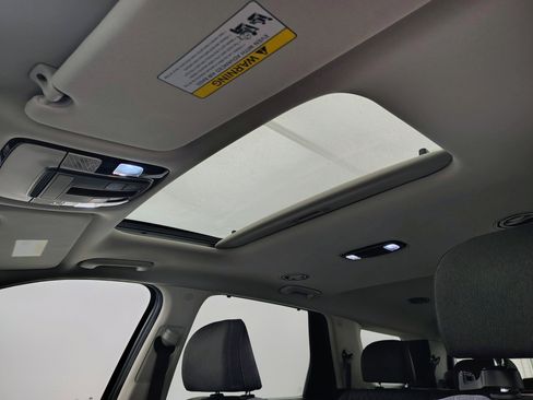 Used 2020 Hyundai Palisade SEL image 2