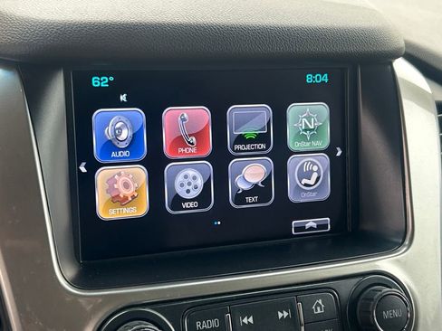 Used 2017 Chevrolet Suburban LT w/ Luxury Package image 13