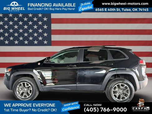 Used 2022 Jeep Cherokee Trailhawk w/ Sound & Nav Group AWD/4WD image 3