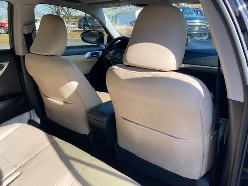 Used 2013 Lexus CT 200h w/ Premium Pkg w/Navigation image 27