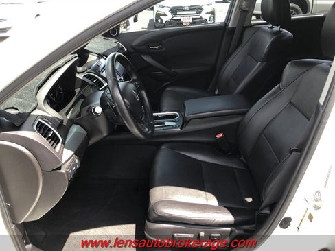 Used 2017 Acura RDX AWD w/ Advance Package image 11