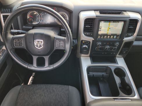 Used 2017 RAM 1500 Big Horn RWD image 27