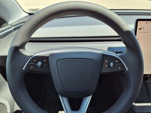 Used 2025 Tesla Model 3 RWD image 14