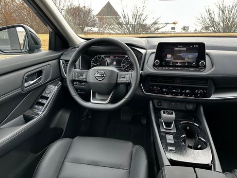 New 2026 Nissan Rogue SV image 24