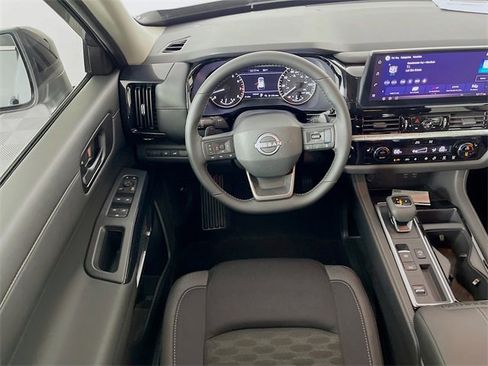 New 2026 Nissan Pathfinder SV image 16