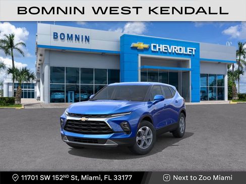 New 2025 Chevrolet Blazer LT image 1
