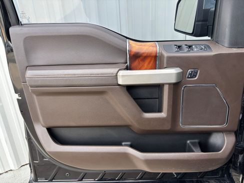 Used 2016 Ford F150 King Ranch w/ Equipment Group 601A Luxury image 13