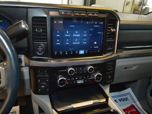 Used 2024 Ford F250 Limited w/ FX4 Off-Road Package AWD/4WD image 18