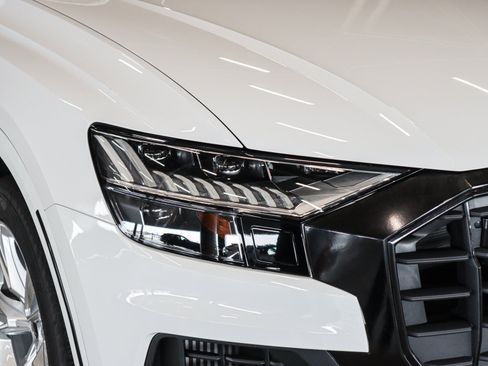 Used 2023 Audi Q8 Premium w/ Convenience Package AWD/4WD image 33