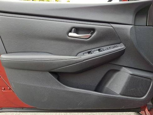 Certified 2024 Nissan Sentra SV FWD image 14