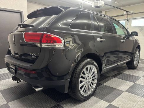 Used 2014 Lincoln MKX AWD w/ Equipment Group 101A image 8