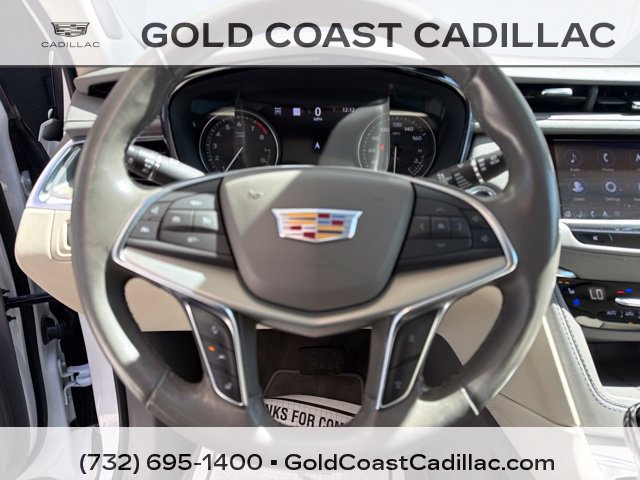 Used 2023 Cadillac XT5 Premium Luxury w/ Technology Package AWD/4WD image 18