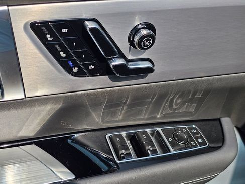 New 2027 Cadillac Vistiq Luxury AWD/4WD image 25