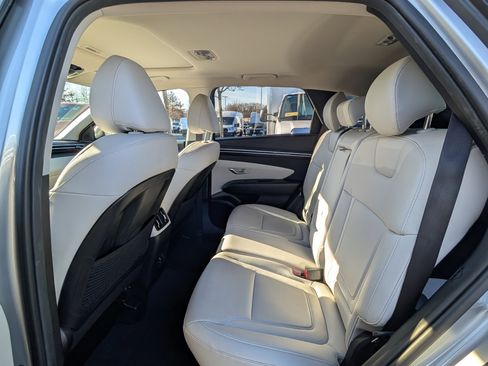 Used 2023 Hyundai Tucson SEL w/ Convenience Package image 13