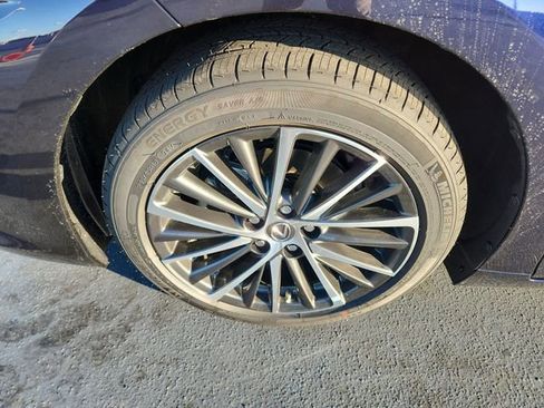New 2025 Lexus ES 350 w/ Premium Package FWD image 10