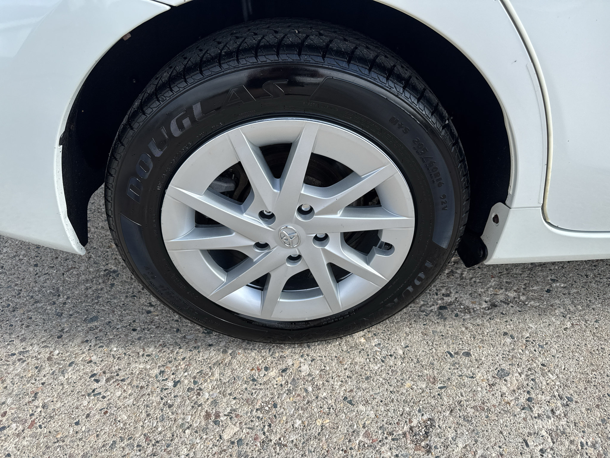 Used 2012 Toyota Prius V Three FWD image 7