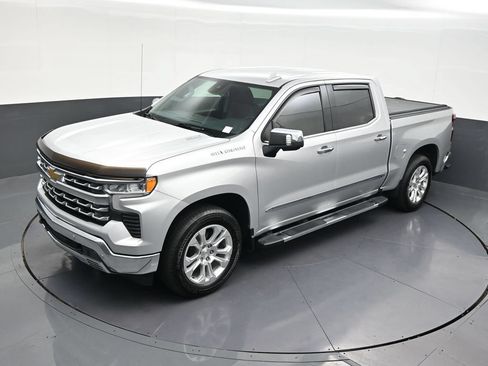 Used 2022 Chevrolet Silverado 1500 LTZ RWD image 19
