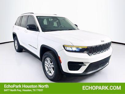 Used 2023 Jeep Grand Cherokee Laredo
