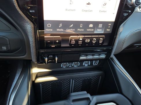 New 2026 RAM 3500 Longhorn image 32