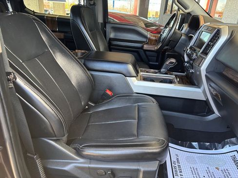 Used 2019 Ford F150 Lariat image 36