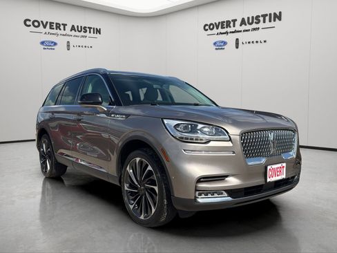 Used 2021 Lincoln Aviator Reserve w/ Equipment Group 202A AWD/4WD image 7