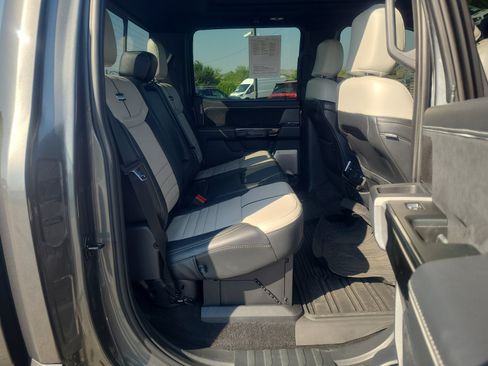 Used 2023 Ford F150 Lightning Platinum AWD/4WD image 18