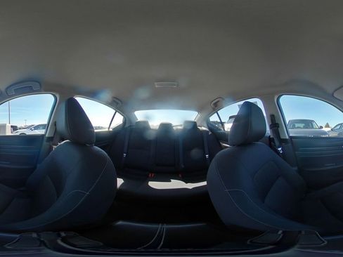 Used 2025 Nissan Altima 2.5 SV image 42