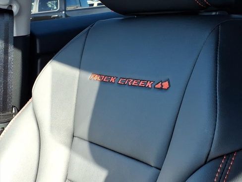 Certified 2025 Nissan Rogue SV image 18