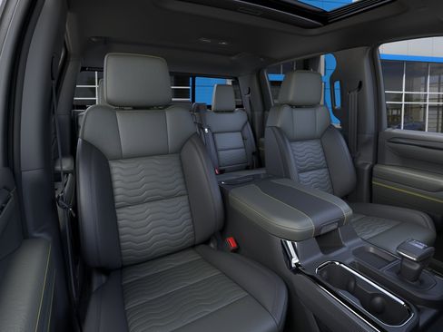 New 2026 Chevrolet Silverado 1500 ZR2 image 37