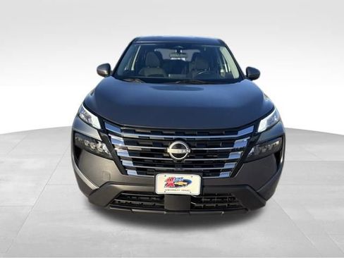 Used 2024 Nissan Rogue SV image 8